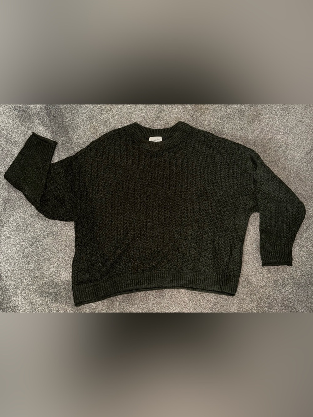 Universal Threads hunter green Textured Crewneck Sweater